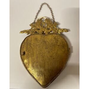 Sacred Heart Ornament with Mirror. KK388